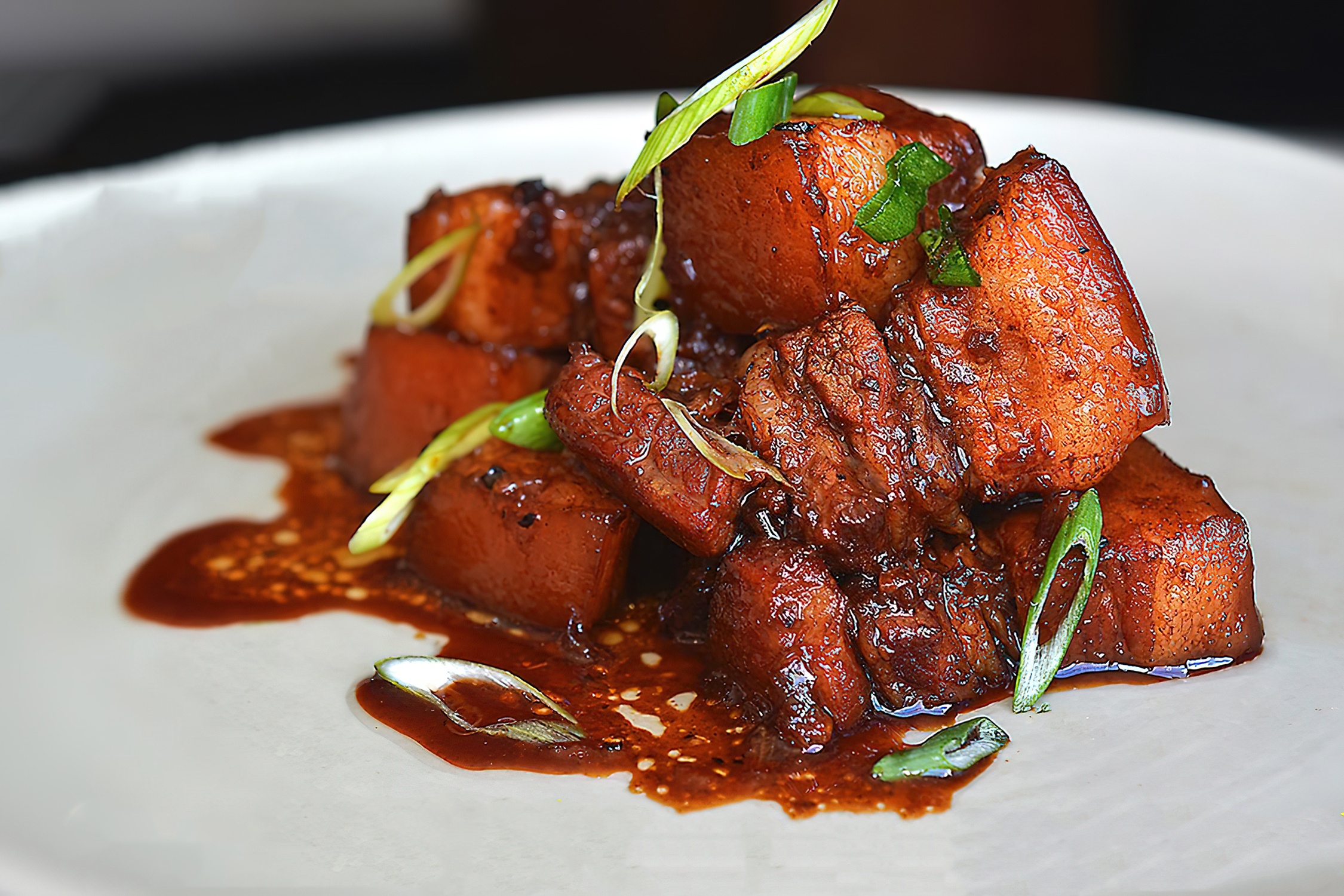 Cach lam thit ba chi kho cam thom ngon hinh anh