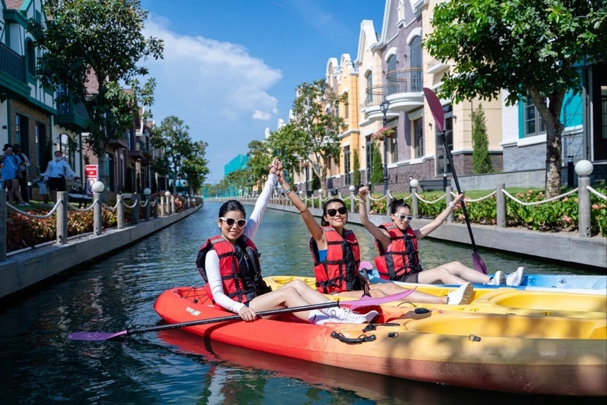 Ho Tram - thien duong du lich canh TP.HCM hinh anh