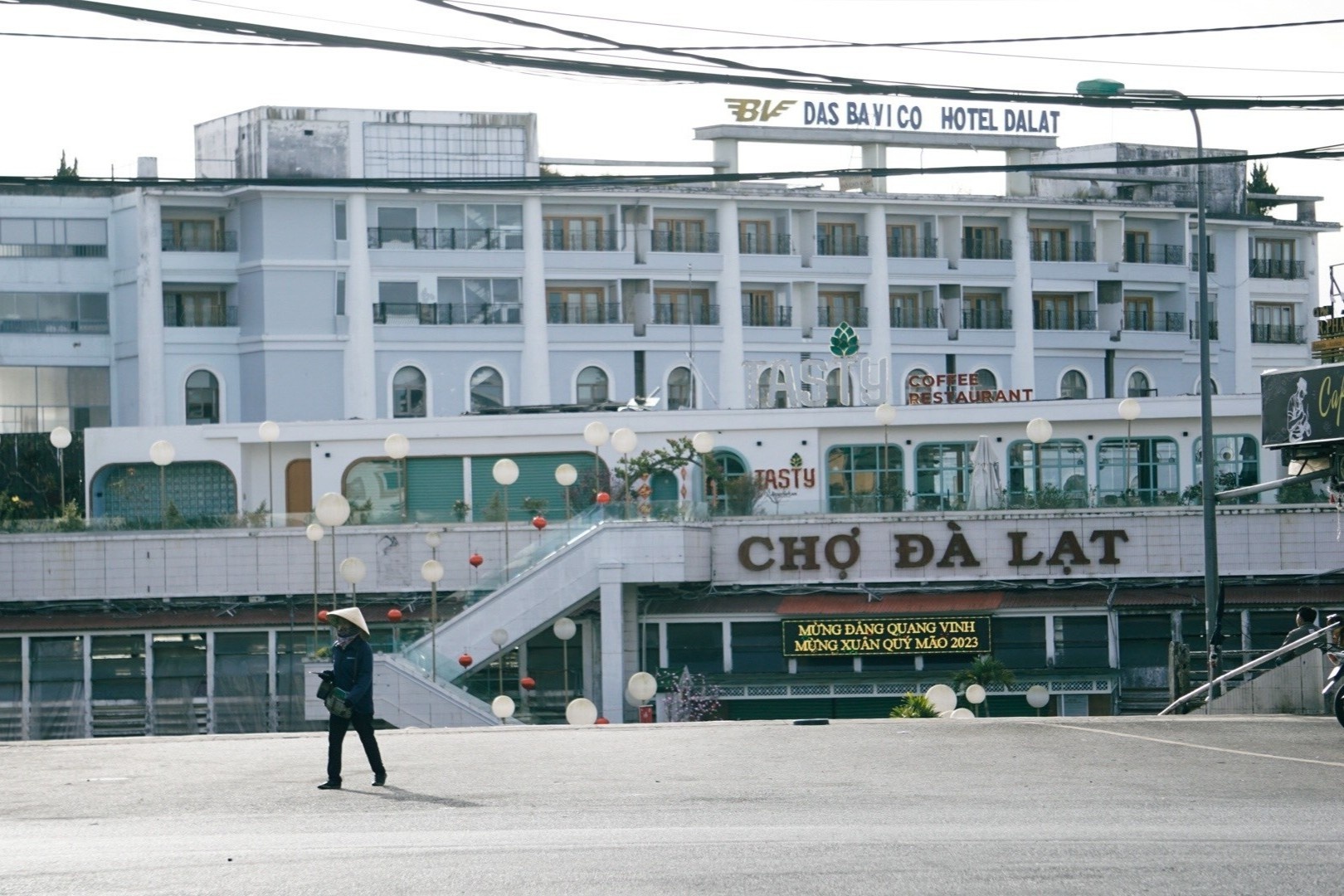 Da Lat vang khach du lich sang mung 1 Tet hinh anh