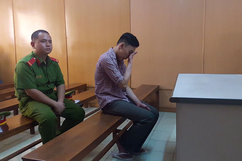 7 năm tù, chiếm đoạt 683 triệu của khách nước ngoài ảnh 1 7 nam tu, chiem doat 683 trieu cua khach nuoc ngoai anh 1