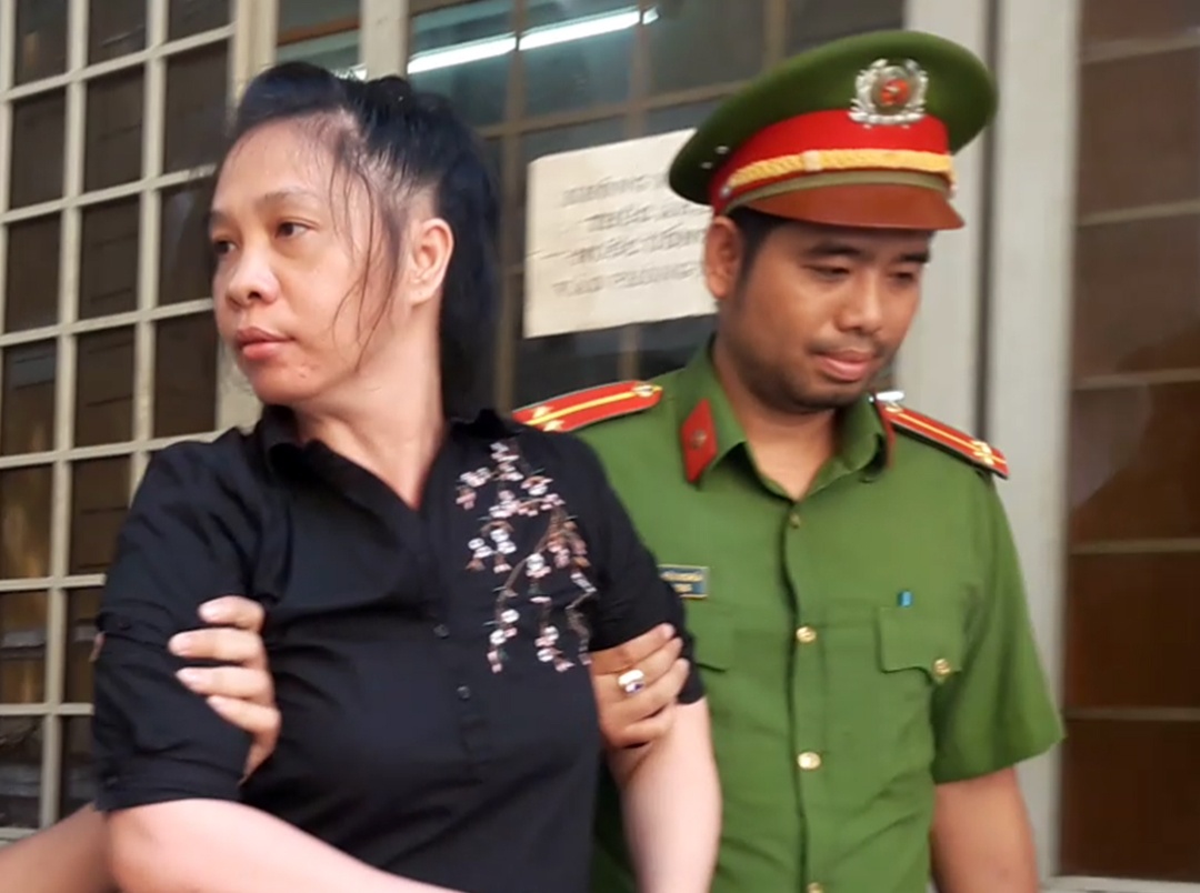 doi truong chi cuc thue linh 7 nam tu anh 1