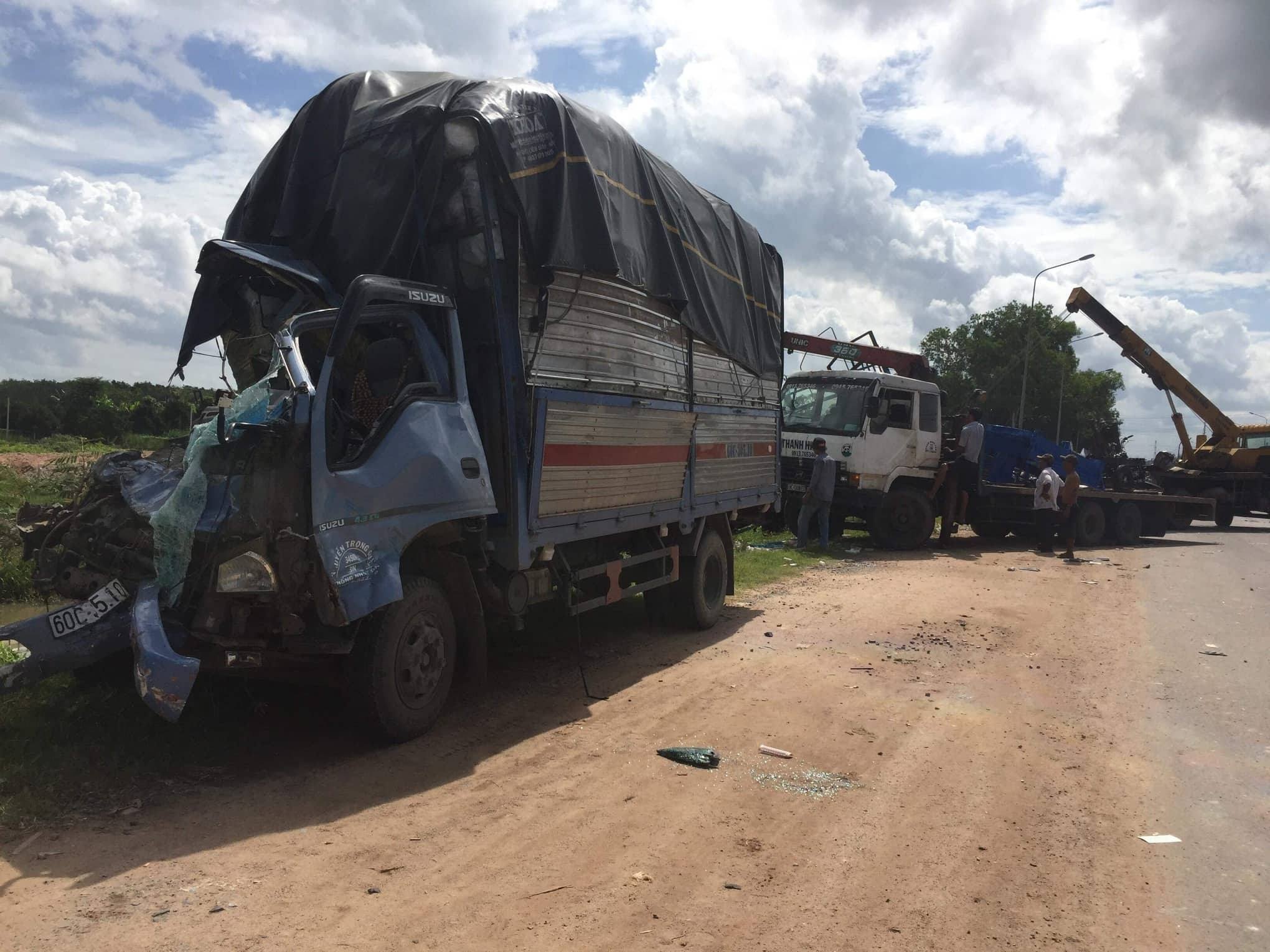 3 nguoi tu vong trong vu tai nan lien hoan hinh anh