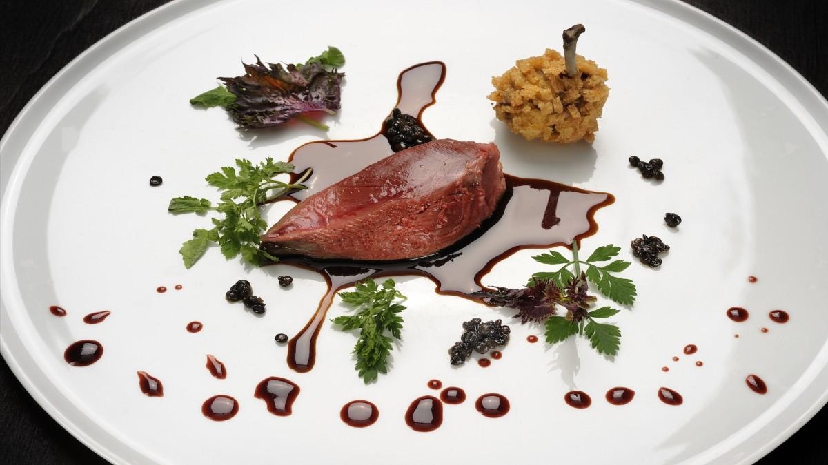 Lo dien 10 nha hang xuat sac nhat the gioi hinh anh