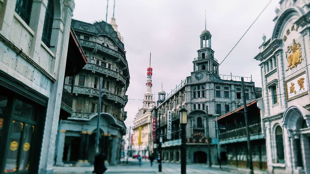 Phim truong Thuong Hai anh 10