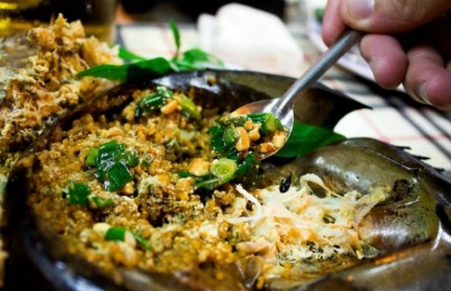 Nhung mon hai san doc dao nhat dinh phai nem thu khi den Quang Ninh hinh anh