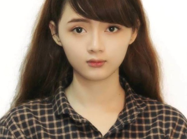 Co gai bong noi tieng vi anh the qua xinh hinh anh