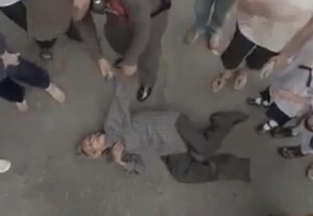 Clip cam dong dang xem trong doi hinh anh