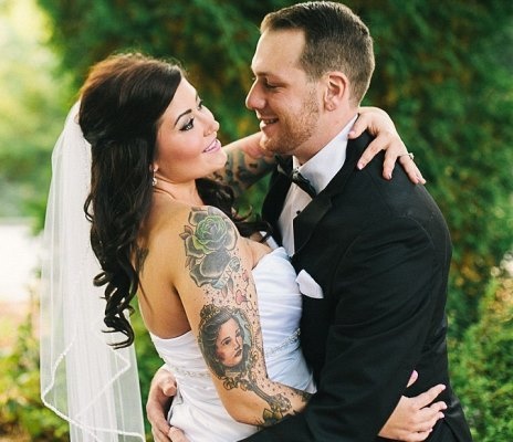 Anh cuoi cua nhung co dau co hinh xam khung hinh anh