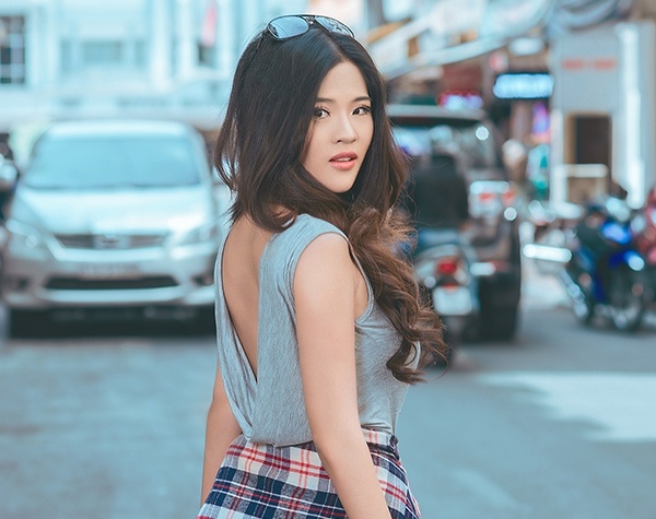 Tu canh khon kho, nu DJ 9X kiem tien ty hinh anh