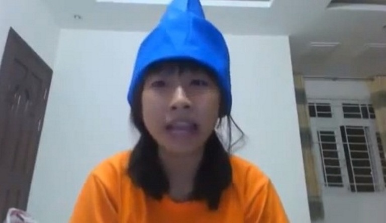 Nu sinh lam mat xau quay clip hinh anh