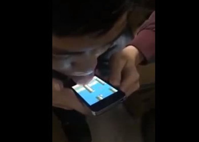 Choi Flappy Bird bang luoi hinh anh