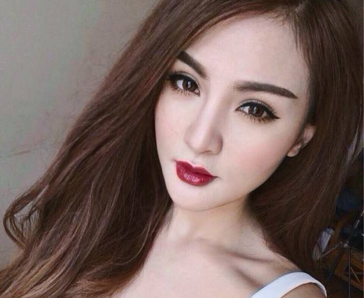 Khoanh khac hot girl Viet cung do nhu tuong sap hinh anh