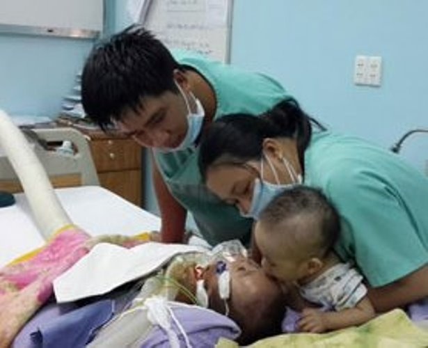 Khoanh khac vinh biet tre tho am anh cong dong mang hinh anh