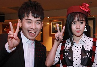 Khoi My, Ba Tung chung kien Pho Dac Biet quay hinh anh