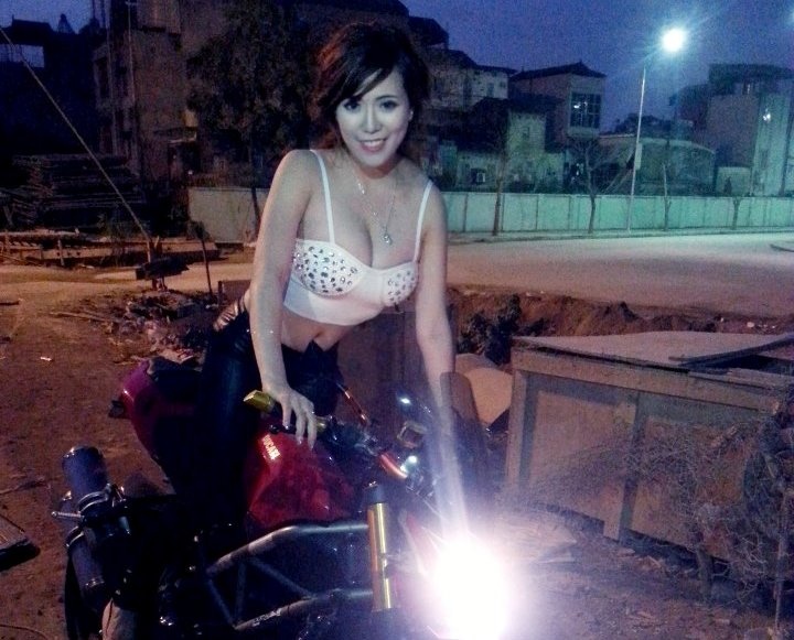 Nhung bo canh thieu vai cua hot girl Viet hinh anh