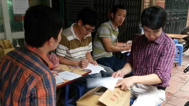 Cong dong mang va nhung tam long truoc dich soi hinh anh