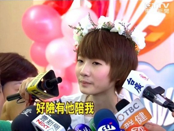 Xiaoyan không may bị ung thư, bệnh tình ngày càng xấu.