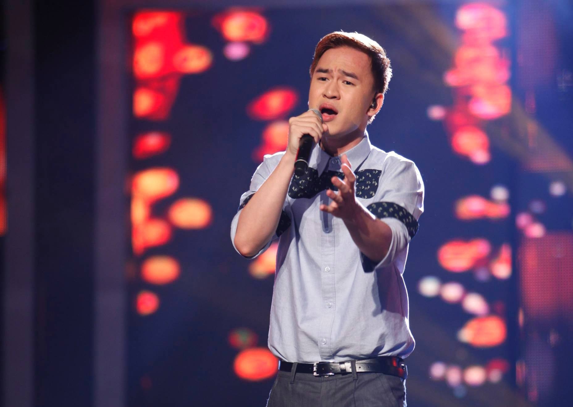 Sau một tuần không loại thí sinh, việc sẽ có 2 gương mặt phải rời khỏi Học viện ngôi sao trong tuần này đã được chuyên gia Huy Tuấn nhắc nhở từ trước và áp lực đặt lên top 3 nguy hiểm trở nên nặng nề hơn bao giờ hết. Lựa chọn ca khúc giàu ý nghĩa của chàng ca sĩ quá cố Wanbi Tuấn Anh - Cảm ơn - để gửi đến người xem trong lần thứ 5 biểu diễn sing -off, Quang Minh gửi gắm những nỗi niềm tâm sự của bản thân trong suốt thời gian gắn bó với chương trình. 