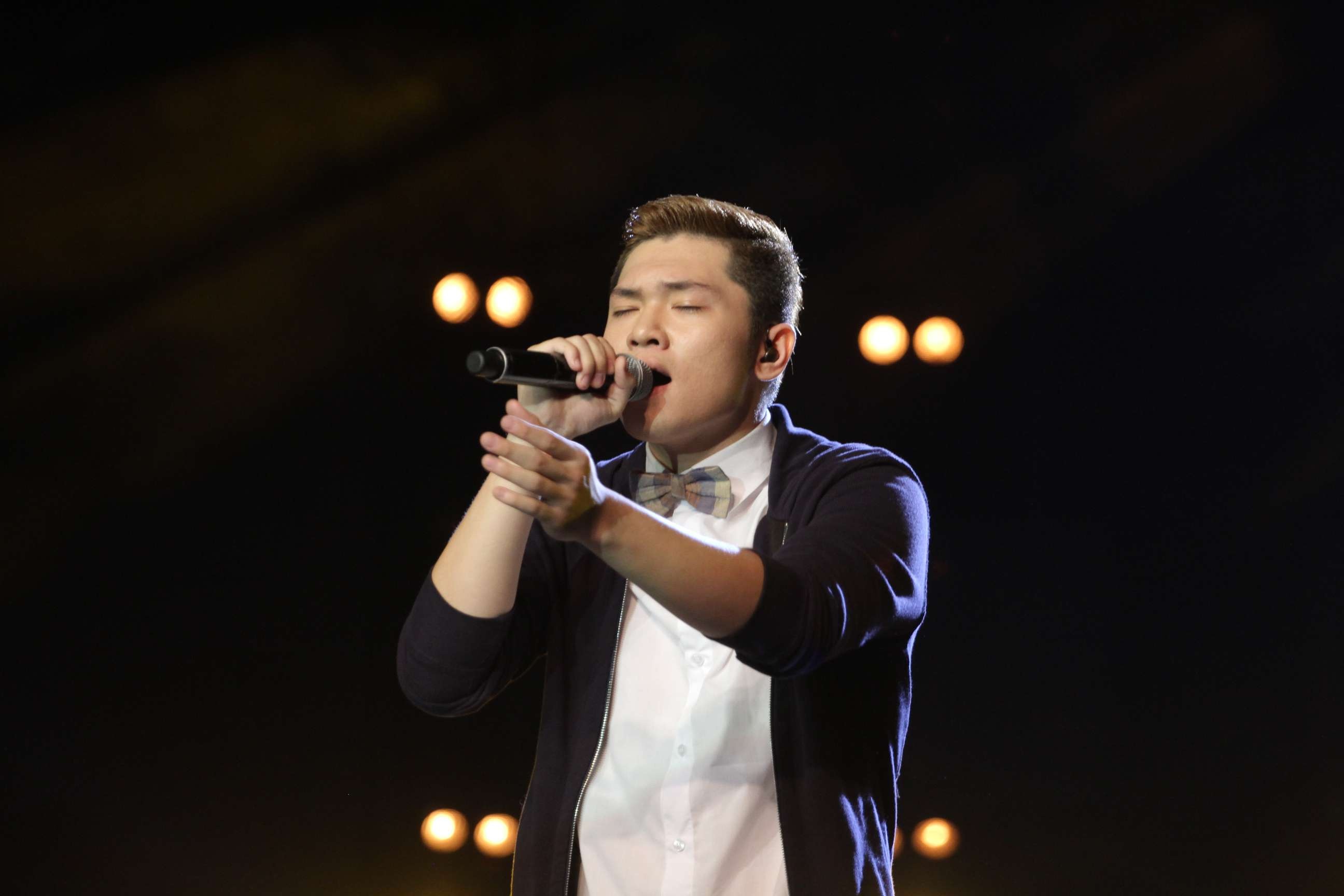 Gia Bao - 'Ha dau' hinh anh