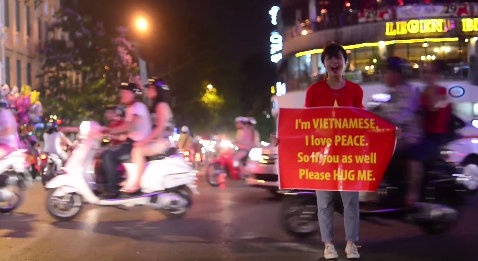 Keu goi om vi hoa binh hinh anh