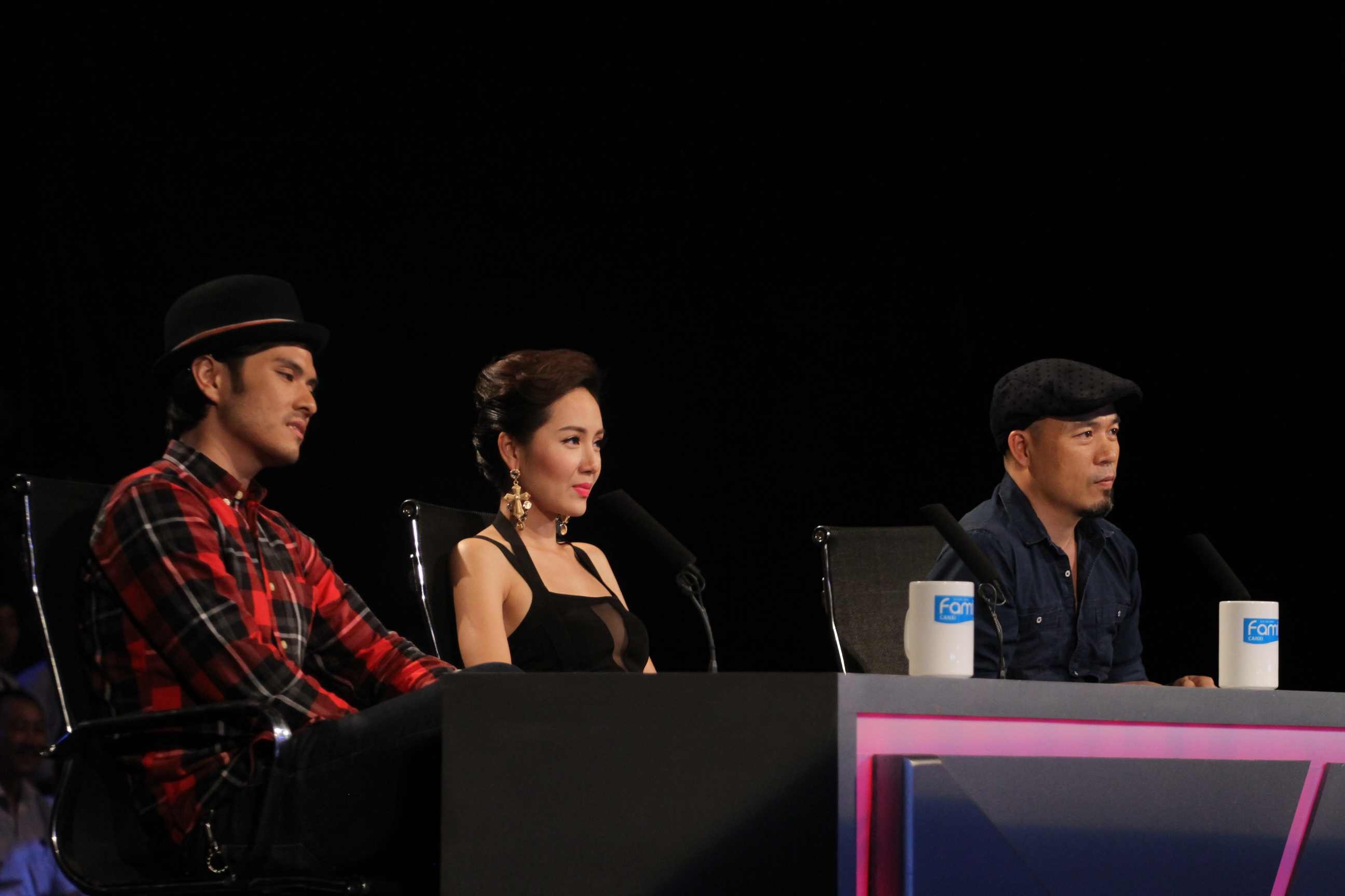 Hello Viet Nam - Hoang Yen Chibi hinh anh