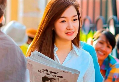 Hot girl ban bao dao trong ky thi DH o Sai Gon gay xon xao hinh anh