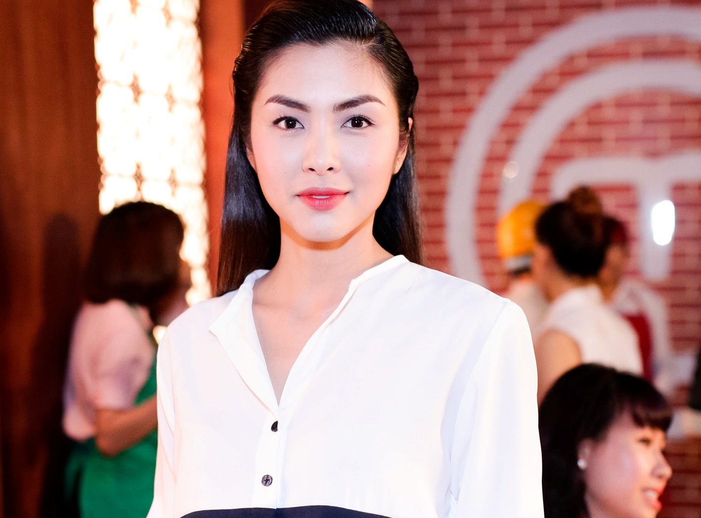 Ha Tang bi chat van kha nang nau an trong Vua dau bep mua 2 hinh anh