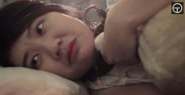 Clip 'Anh tho ho va co em nuoi' cam dong dan mang hinh anh