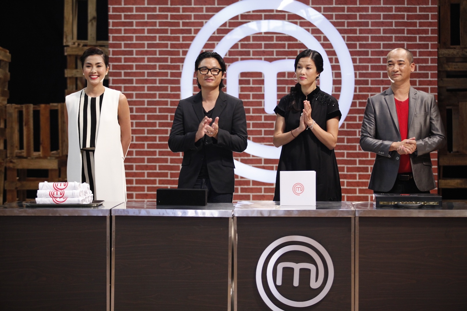 Vua dau bep phat lai chuong trinh vi bi to dan xep ket qua hinh anh