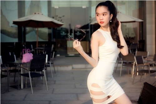 Nhung thoi quen kho bo cua nguoi dep Viet khi tao dang hinh anh