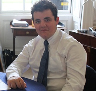 Khoi nghiep tu tuoi 13 hinh anh