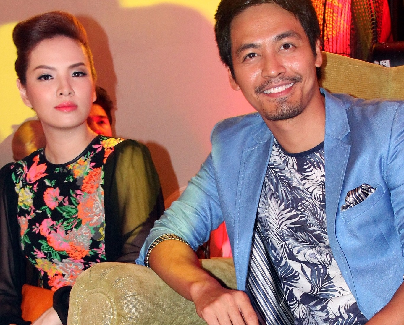 MC Phan Anh phong tran du su kien cung chan dai hinh anh
