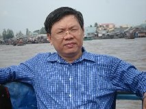  Ông Bùi Tá Long.