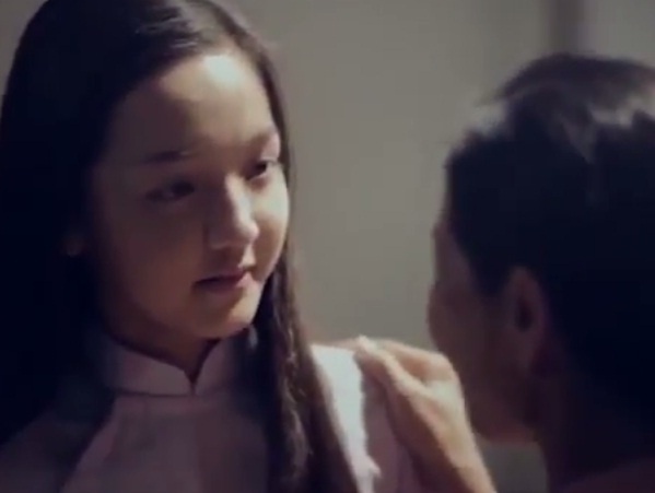 Clip 'Khi cha me noi doi' thon thuc trai tim trieu nguoi con hinh anh