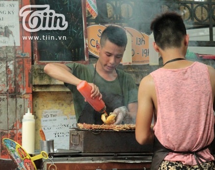 Chu quan thit xien: Gap kho khan vi noi tieng tren mang hinh anh