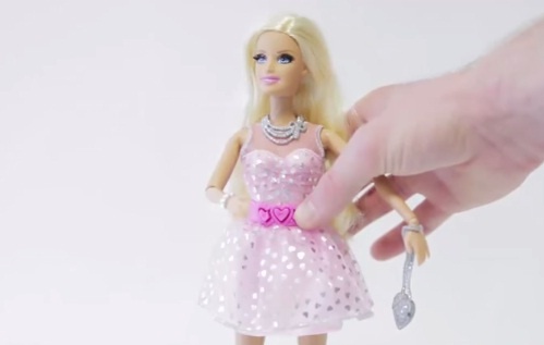 Clip bup be chui the gay soc hinh anh