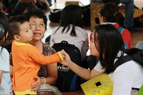 Phuot tu thien voi khong dong hinh anh