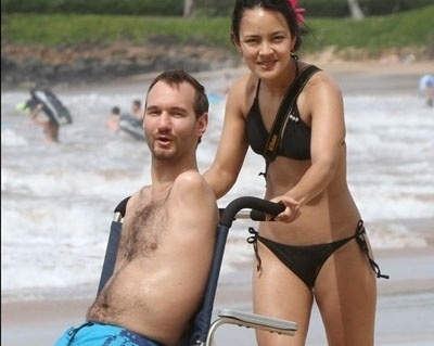 Nhung khoanh khac ky dieu trong cuoc doi Nick Vujicic hinh anh