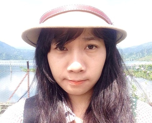 Tam su co gai Viet song sot sau bao tuyet o Nepal hinh anh