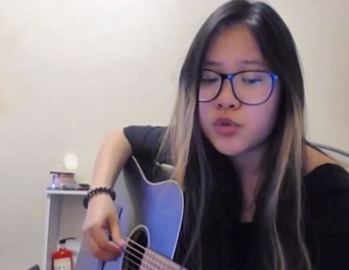 Clip 9X Viet cover 'Chac ai do se ve' bang tieng Anh hinh anh