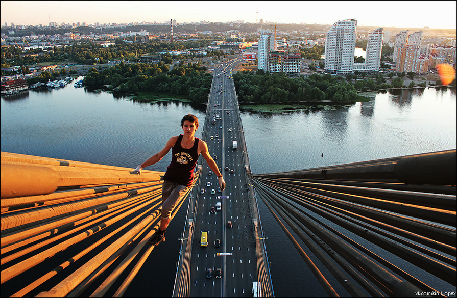 10 buc anh selfie mao hiem cua 9X choi ngong hinh anh