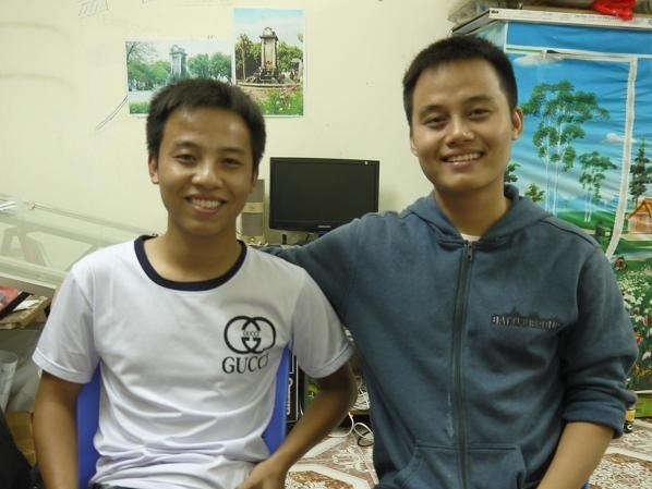 Nhat phe lieu tu lop 1, ba anh em chinh phuc duong hoc van hinh anh