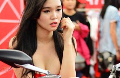 Chan dai lam nghe PG motorshow: Dep nhung kho hinh anh