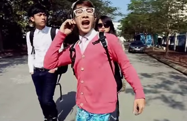 Clip tra qua phien ban hoi cua Ha Noi hinh anh