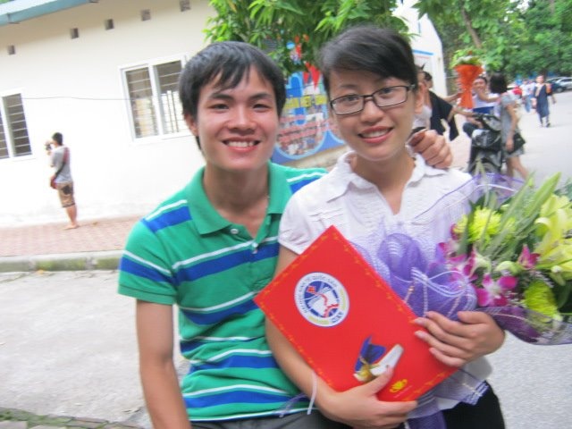 Chuyen chang trai xin bat nap quan tai trao nhan cuoi hinh anh