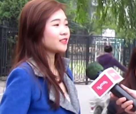 Clip 9X nghi 'yeu 1 thang ban trai se doi quan he' hinh anh