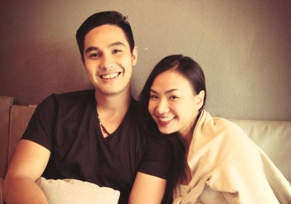 5 ong chong lich lam bi vo boi xau tren Facebook hinh anh