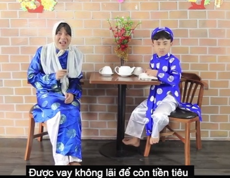 Clip co giao Khanh va Xuan Tien doc tho chuc Tet hinh anh