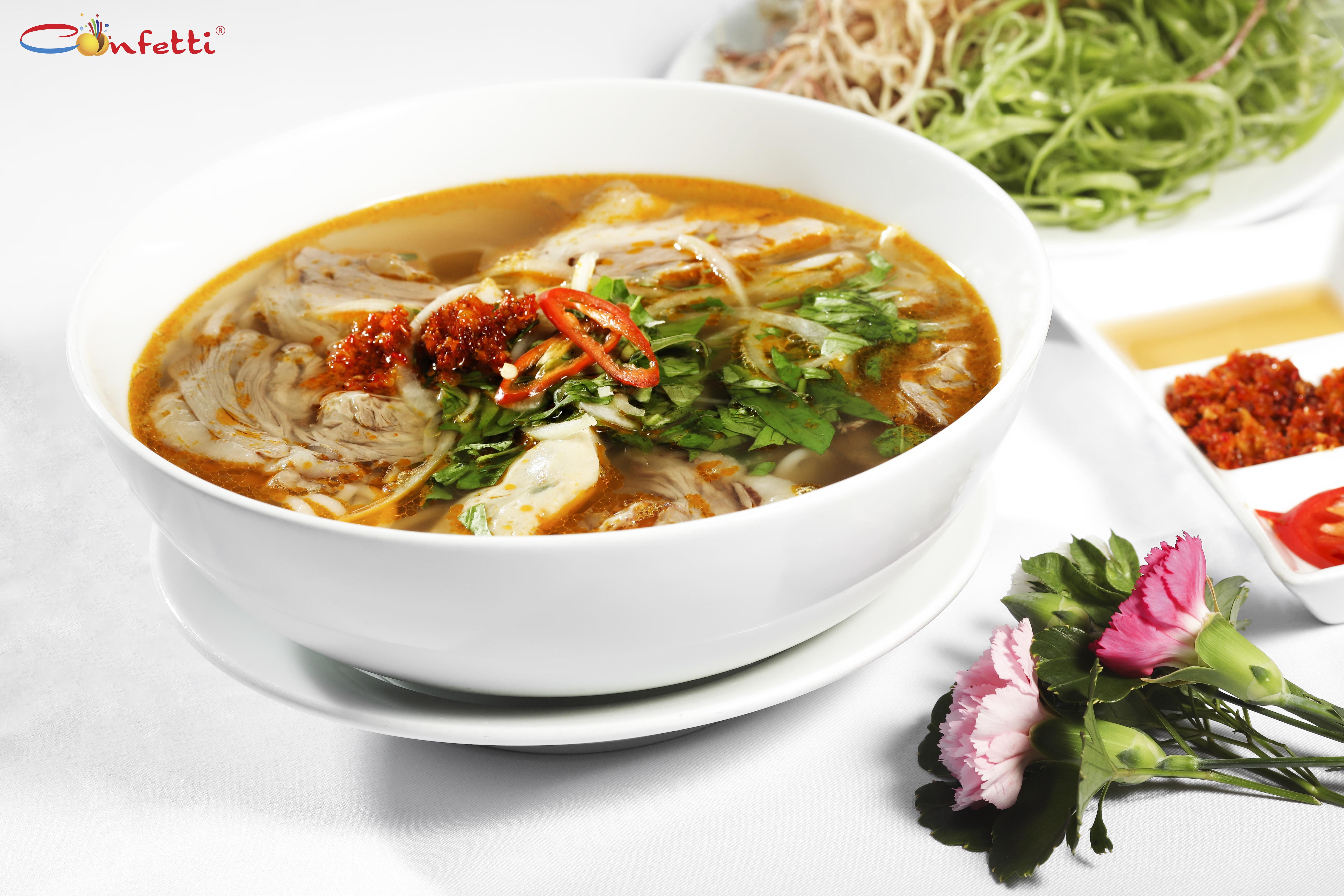 Giam gia 30% tai nha hang Confetti Noi Bai hinh anh