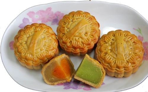 Nguoi tieu dung can can trong voi banh trung thu gia re hinh anh